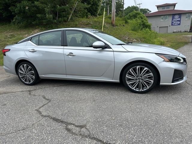 used 2023 Nissan Altima car, priced at $20,795