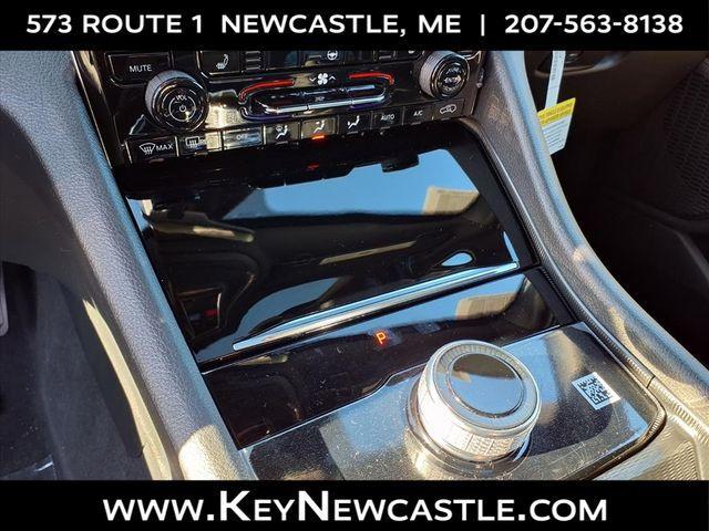 new 2025 Jeep Grand Cherokee car, priced at $42,125