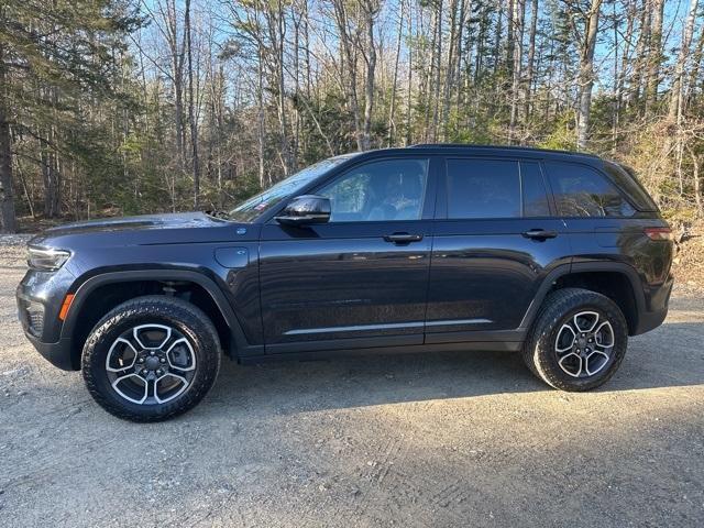 used 2022 Jeep Grand Cherokee 4xe car, priced at $39,643