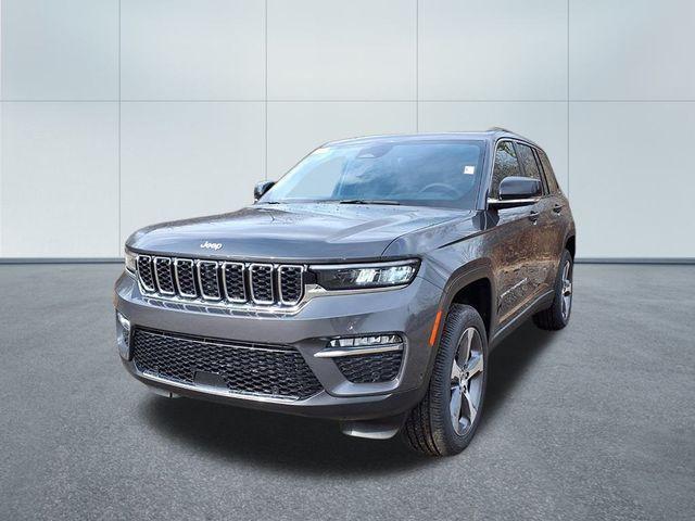 new 2025 Jeep Grand Cherokee car, priced at $48,310