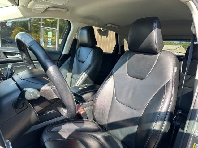used 2022 Ford Edge car, priced at $23,995