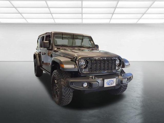 new 2025 Jeep Wrangler car, priced at $45,670