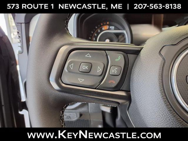 new 2025 Jeep Wrangler car, priced at $45,670