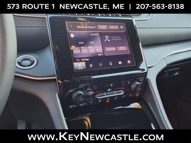 new 2025 Jeep Grand Cherokee car, priced at $42,125