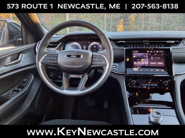 new 2025 Jeep Grand Cherokee car, priced at $42,125