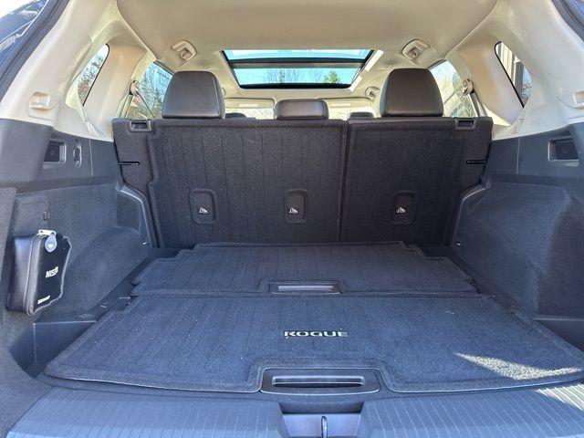 used 2021 Nissan Rogue car, priced at $22,995