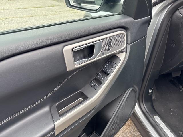 used 2023 Ford Explorer car, priced at $30,999