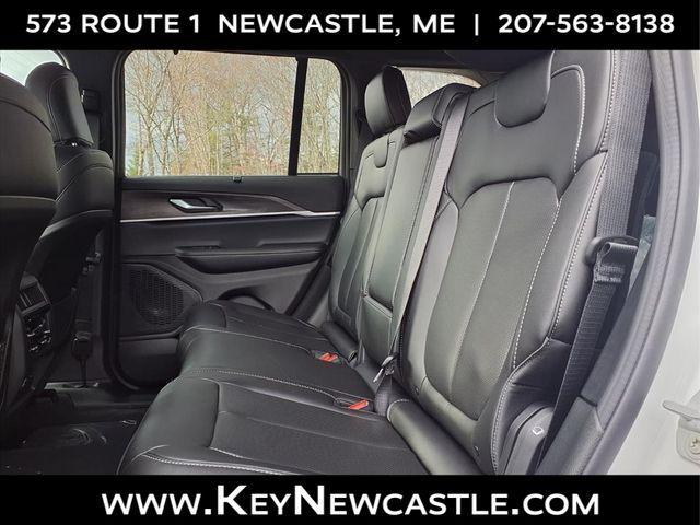 new 2025 Jeep Grand Cherokee car, priced at $47,715