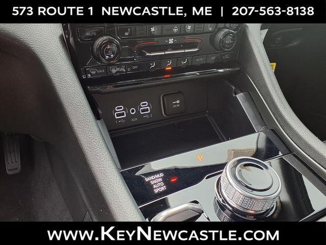 new 2025 Jeep Grand Cherokee car, priced at $47,715