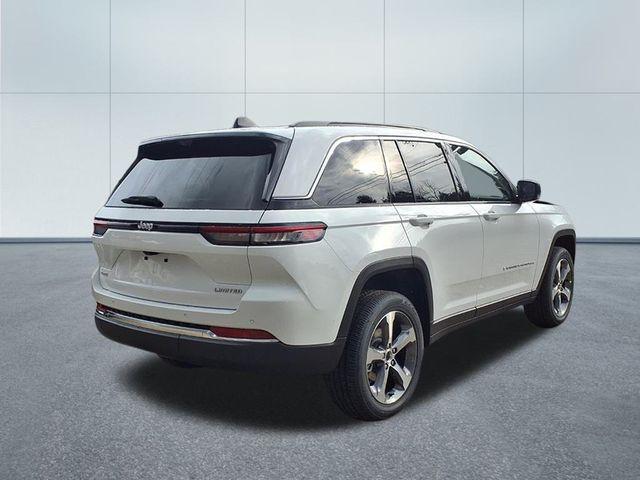 new 2025 Jeep Grand Cherokee car, priced at $47,715