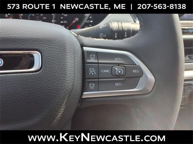 new 2025 Jeep Compass car, priced at $32,118