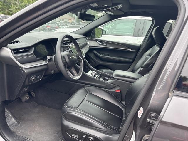 used 2024 Jeep Grand Cherokee L car, priced at $36,495