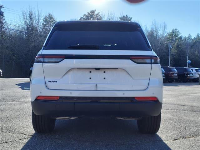 new 2025 Jeep Grand Cherokee car, priced at $46,223