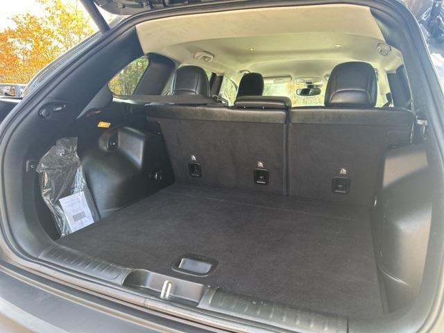 used 2023 Jeep Cherokee car, priced at $22,995