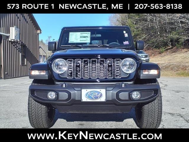 new 2025 Jeep Gladiator car, priced at $44,680