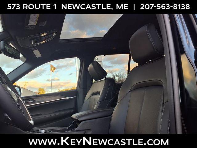 new 2025 Jeep Grand Cherokee car, priced at $48,410