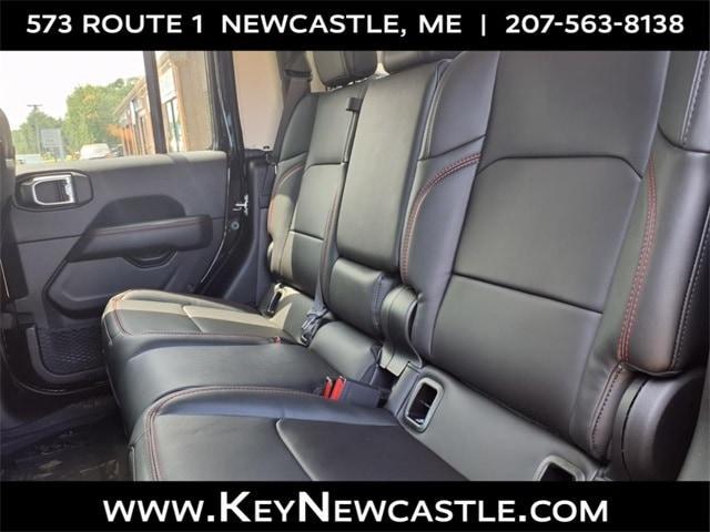 new 2025 Jeep Gladiator car, priced at $49,910