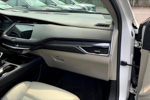 used 2023 Cadillac XT4 car, priced at $29,800