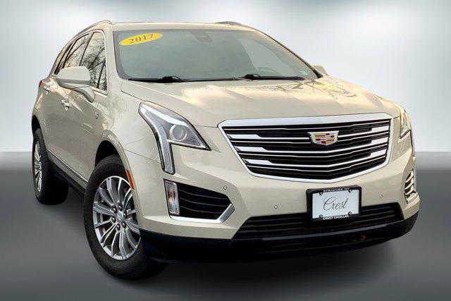 used 2017 Cadillac XT5 car, priced at $16,000