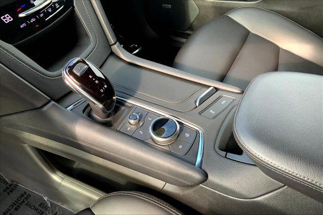 used 2022 Cadillac XT5 car, priced at $29,500