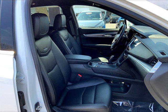 used 2021 Cadillac XT5 car, priced at $33,000