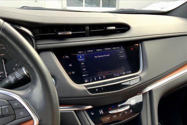 used 2023 Cadillac XT5 car, priced at $38,000