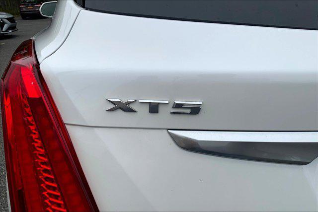 used 2019 Cadillac XT5 car, priced at $18,900