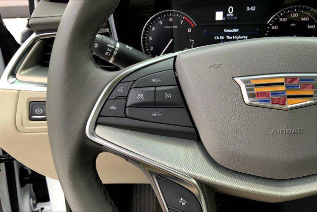 used 2024 Cadillac XT5 car, priced at $41,900