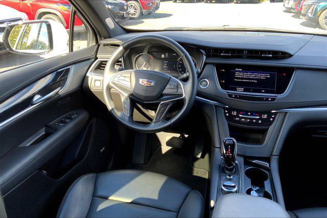 used 2025 Cadillac XT5 car, priced at $45,920
