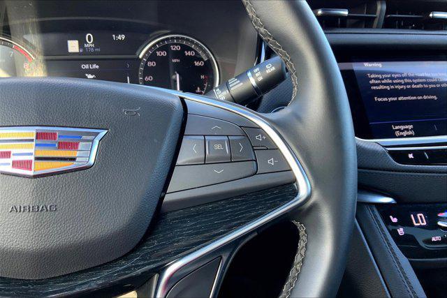used 2025 Cadillac XT5 car, priced at $45,920