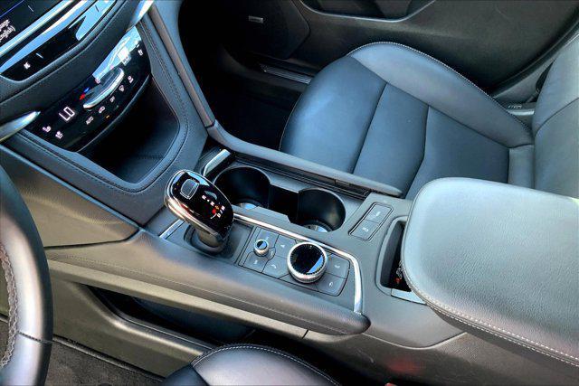 used 2025 Cadillac XT5 car, priced at $45,920