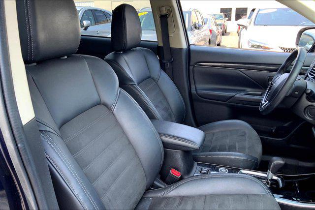 used 2020 Mitsubishi Outlander car, priced at $13,900