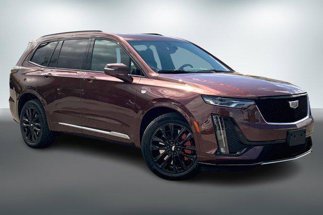 used 2022 Cadillac XT6 car, priced at $39,500