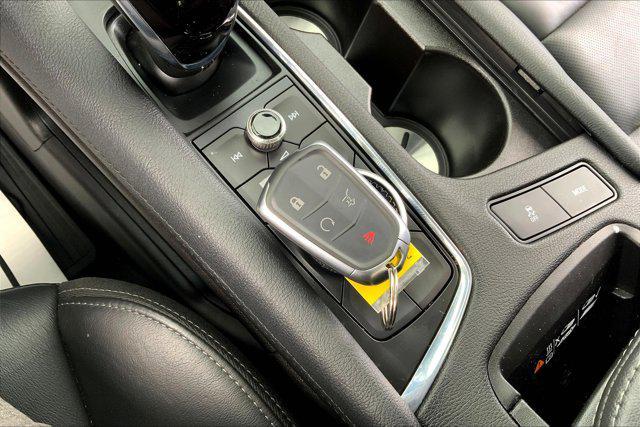 used 2022 Cadillac XT6 car, priced at $38,000