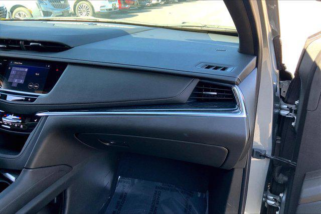 used 2023 Cadillac XT5 car, priced at $33,995