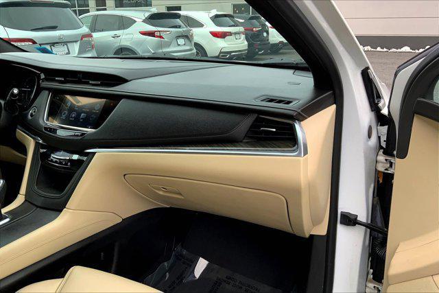 used 2017 Cadillac XT5 car, priced at $20,000