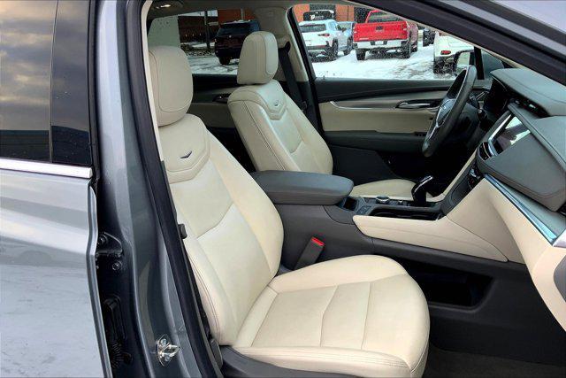 used 2023 Cadillac XT5 car, priced at $34,500