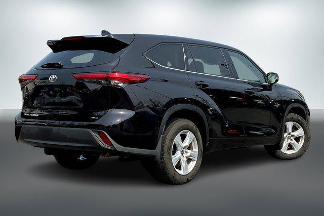 used 2020 Toyota Highlander car, priced at $25,500