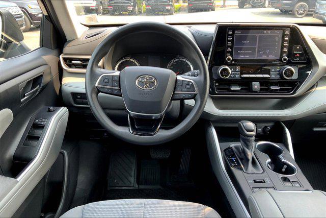 used 2020 Toyota Highlander car, priced at $25,500