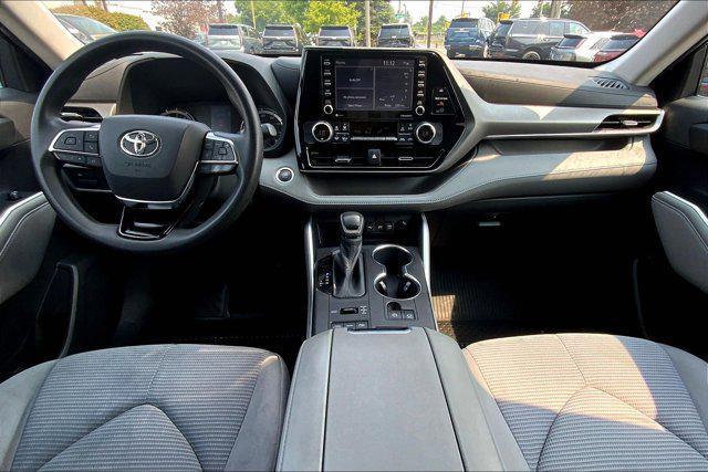 used 2020 Toyota Highlander car, priced at $25,500