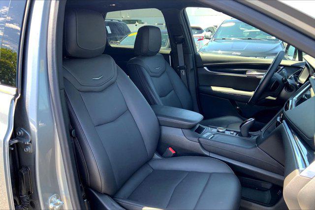 used 2024 Cadillac XT5 car, priced at $44,000