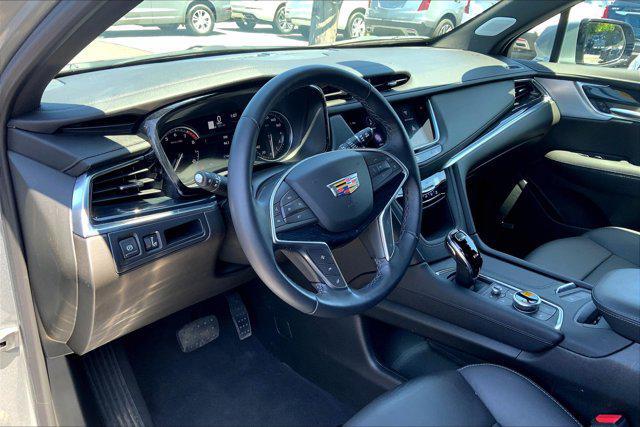 used 2024 Cadillac XT5 car, priced at $44,000
