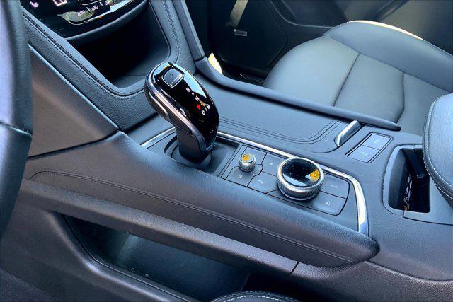 used 2024 Cadillac XT5 car, priced at $44,000