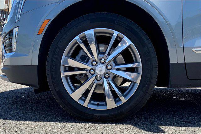 used 2024 Cadillac XT5 car, priced at $44,000