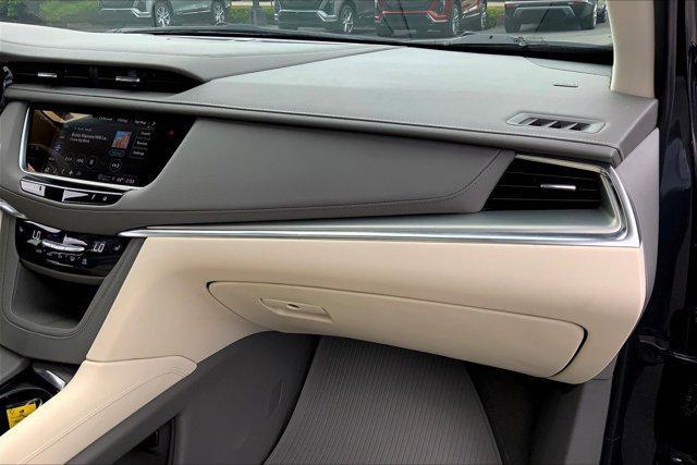 used 2022 Cadillac XT5 car, priced at $31,500