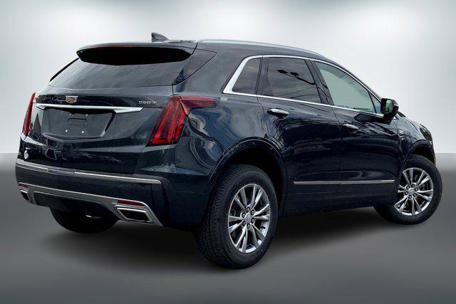 used 2022 Cadillac XT5 car, priced at $31,500