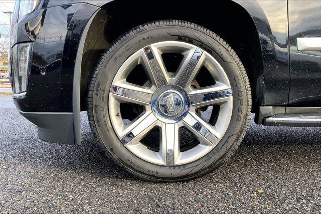 used 2020 Cadillac Escalade car, priced at $33,900