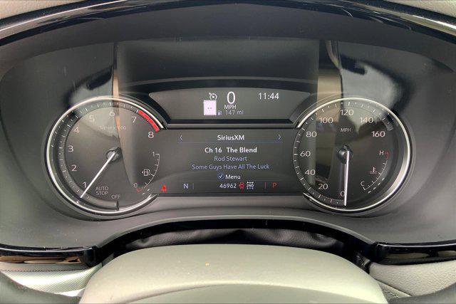 used 2022 Cadillac XT5 car, priced at $28,000