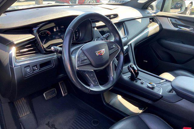 used 2020 Cadillac XT5 car, priced at $27,500