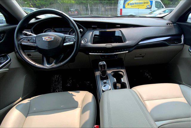 used 2023 Cadillac XT4 car, priced at $29,900